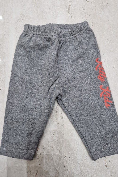 Szürke belül bolyhozott melegebb nadrág 