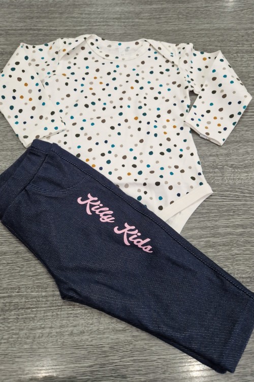 Farmerhatású meleg nadrág mintás bodyval 