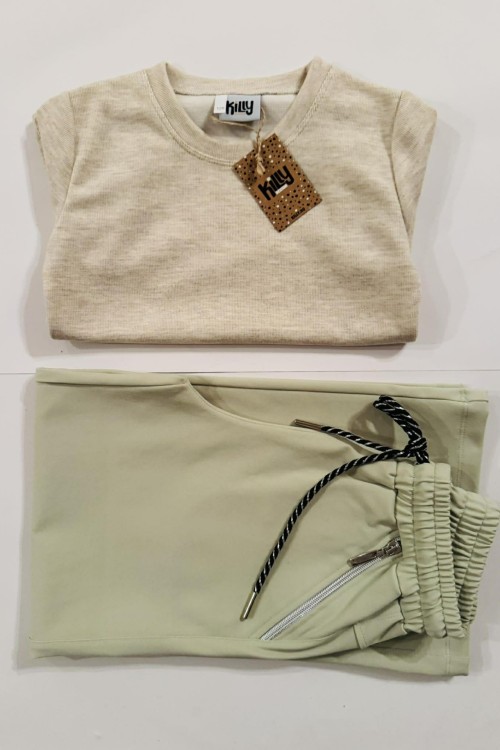 Killy design almazöld nadrág puha pólóval szettben 