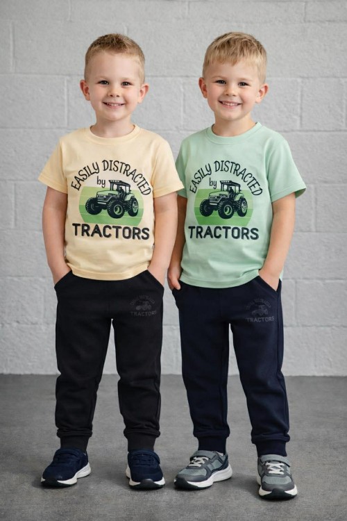 Killy design bézs póló fekete nadrággal szettben ovisoknak