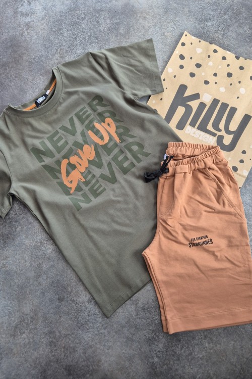 Killy design barna bermuda-khaki pólóval szettben 
