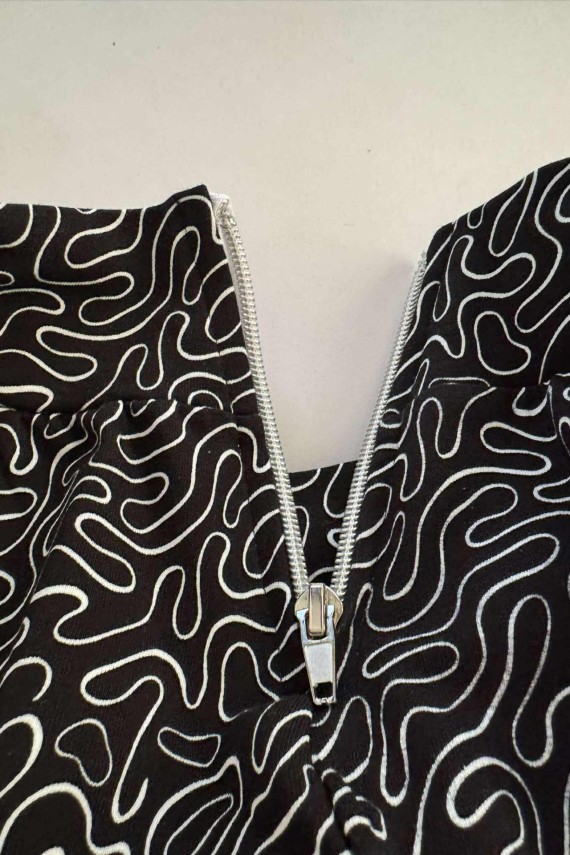 Killy design fekete rövid fazonú felső 