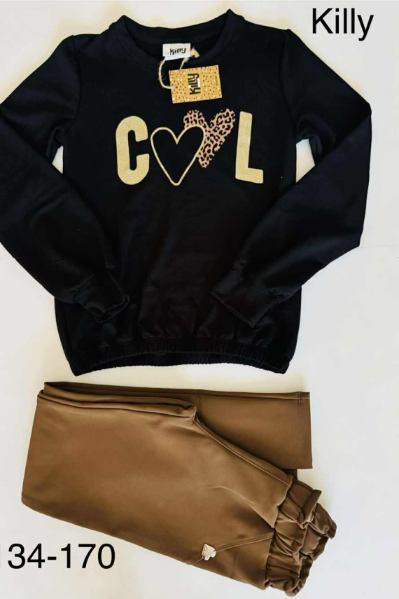 Killy design alul gumis bővebb fazonú,  belül bolyhozott melegebb fekete felső 